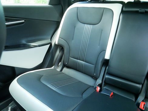Certified 2024 Kia EV6 GT-Line AWD/4WD image 12