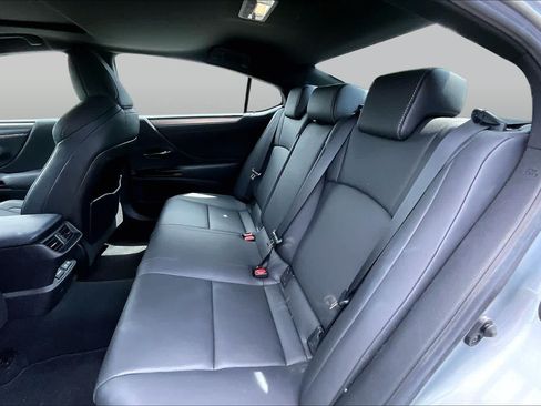 Used 2023 Lexus ES 300h F Sport FWD image 21