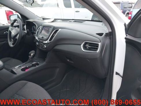 Used 2023 Chevrolet Equinox LT w/ LPO, Floor Liner Package image 10