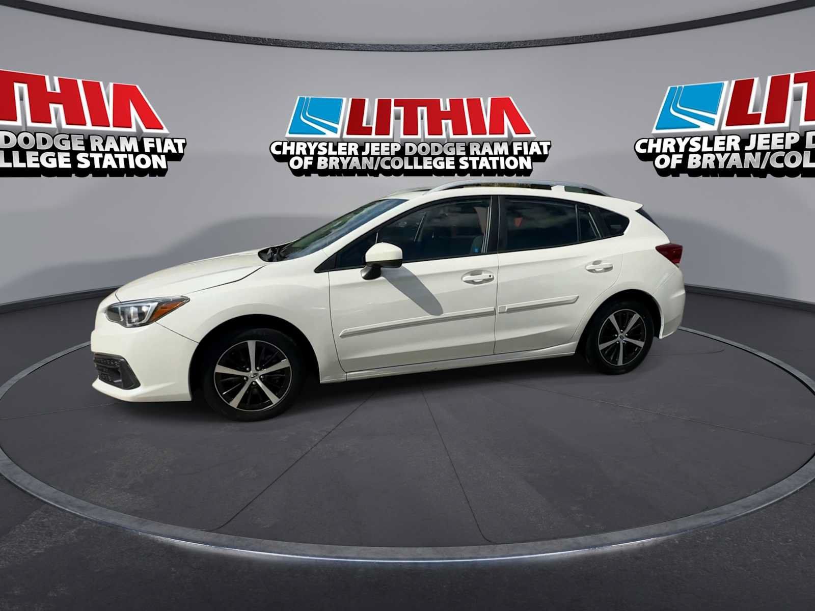 Used 2022 Subaru Impreza 2.0i Premium AWD/4WD image 4