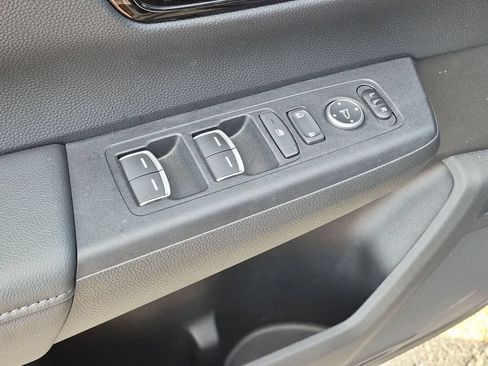 Used 2026 Honda CR-V EX-L image 13