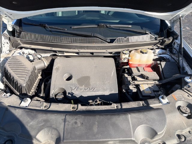 Used 2022 Chevrolet Traverse RS w/ LPO, Floor Liner Package FWD image 28