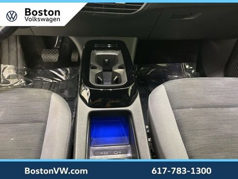 Certified 2022 Volkswagen ID.4 Pro image 23