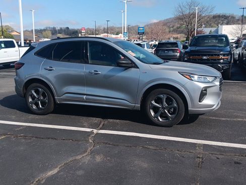 Used 2024 Ford Escape ST-Line w/ Tech Pack #1 image 2