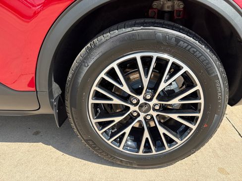 New 2025 Ford Escape PHEV image 11