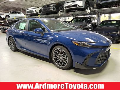 New 2025 Toyota Camry SE