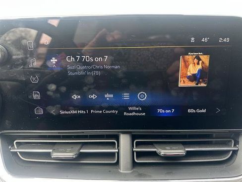 Certified 2025 Chevrolet Trax LT w/ Driver Confidence Package FWD image 12