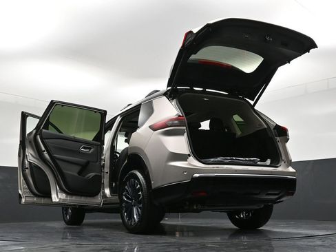 New 2026 Nissan Rogue Platinum w/ Platinum Premium Package AWD/4WD image 39