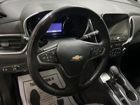 Used 2022 Chevrolet Equinox LT FWD image 13