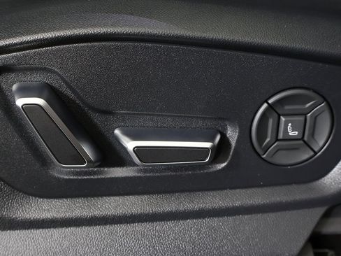 Used 2024 Audi SQ8 Premium Plus AWD/4WD image 37