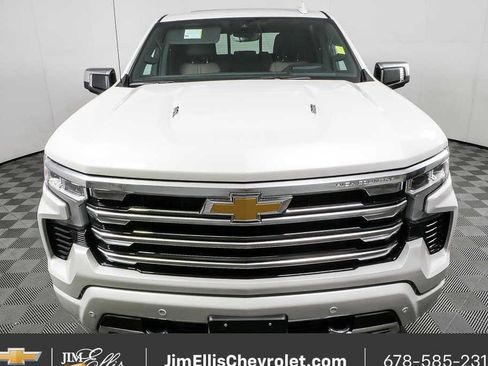 Certified 2024 Chevrolet Silverado 1500 High Country w/ Technology Package AWD/4WD image 27