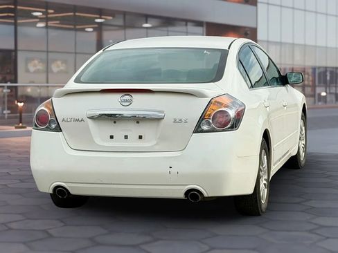 Used 2012 Nissan Altima 2.5 S w/ 20th Anniversary Pkg FWD image 10