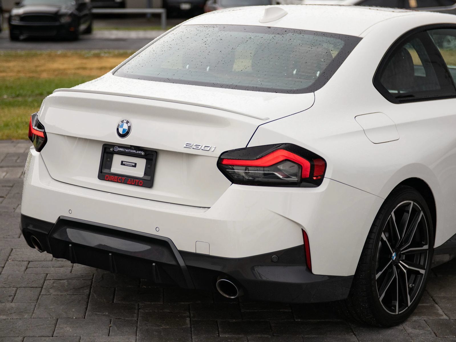 Used 2022 BMW 230i Coupe w/ M Sport Package RWD image 14