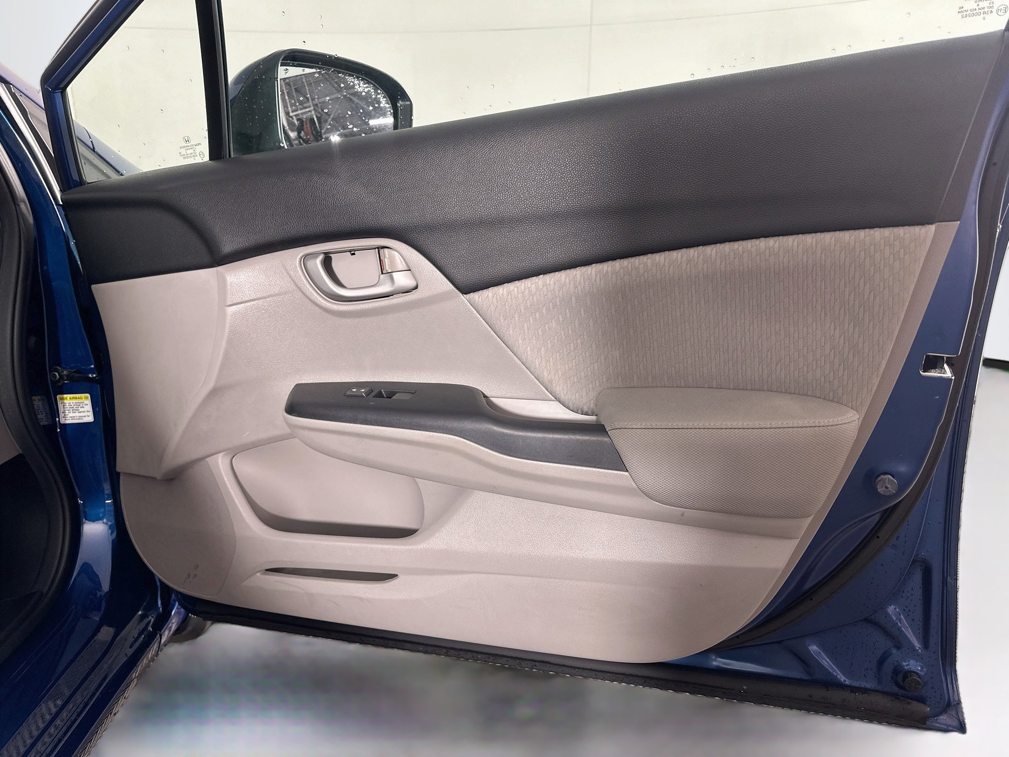 Used 2014 Honda Civic LX image 29