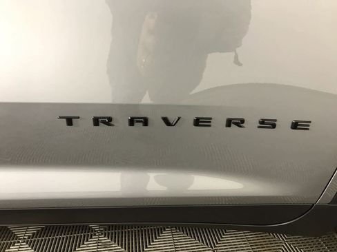 New 2026 Chevrolet Traverse LT w/ Midnight/Sport Edition image 31