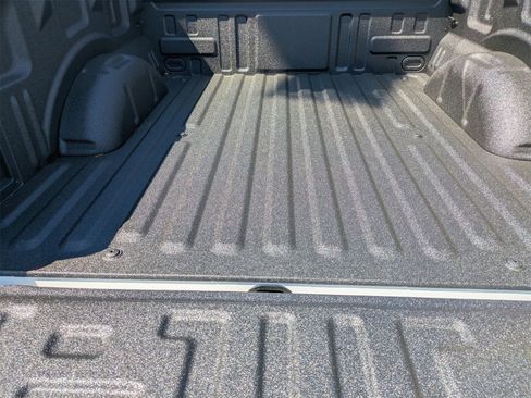 New 2025 Ford F150 Lariat w/ Equipment Group 502A High image 12