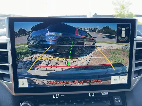 Used 2025 Toyota Tundra Limited image 17