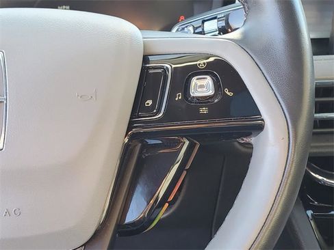 Used 2022 Lincoln Corsair Reserve w/ Equipment Group 201A image 20