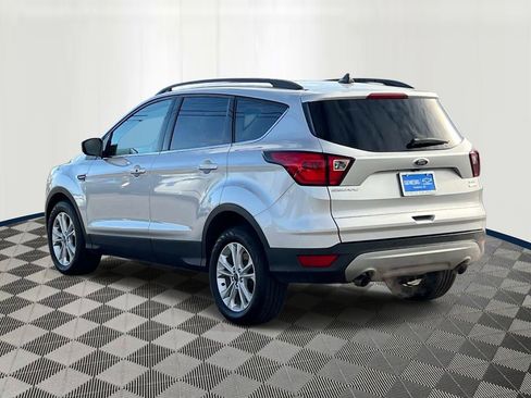 Used 2019 Ford Escape SEL FWD image 4
