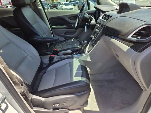 Used 2014 Buick Encore Leather FWD image 12