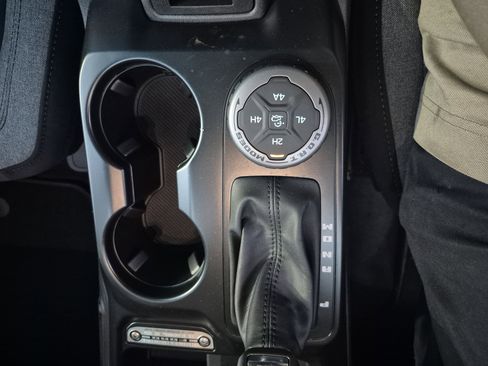 New 2025 Ford Bronco 4-Door w/ Sasquatch Package image 30