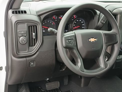 New 2026 Chevrolet Silverado 1500 Custom image 18