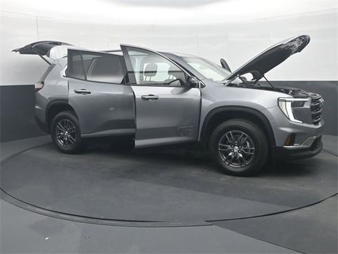 Used 2025 GMC Acadia Elevation image 35