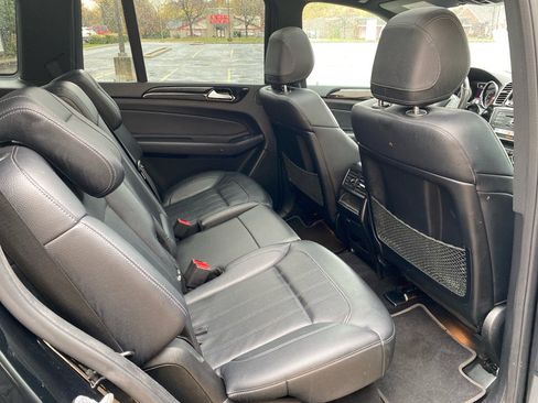 Used 2018 Mercedes-Benz GLS 450 4MATIC image 25