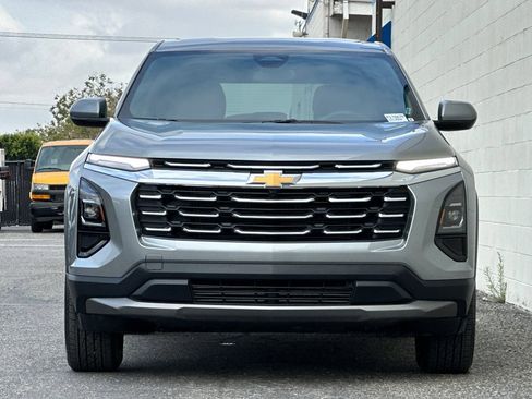 Certified 2026 Chevrolet Equinox LT FWD image 9