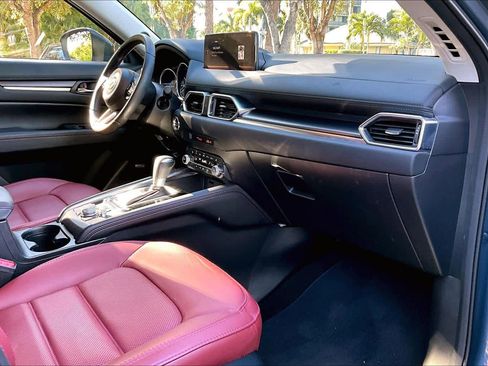 Used 2021 MAZDA CX-5 Carbon Edition image 19