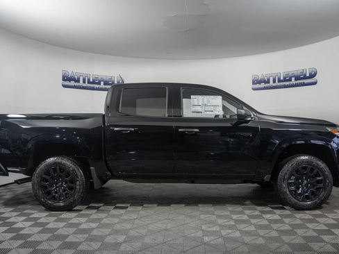 New 2026 Chevrolet Colorado W/T w/ WT Custom Package image 10