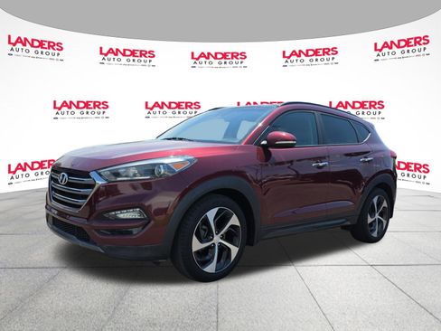 Used 2016 Hyundai Tucson Limited w/ Option Group 03 FWD image 8