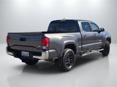 Used 2019 Toyota Tacoma SR5 image 4