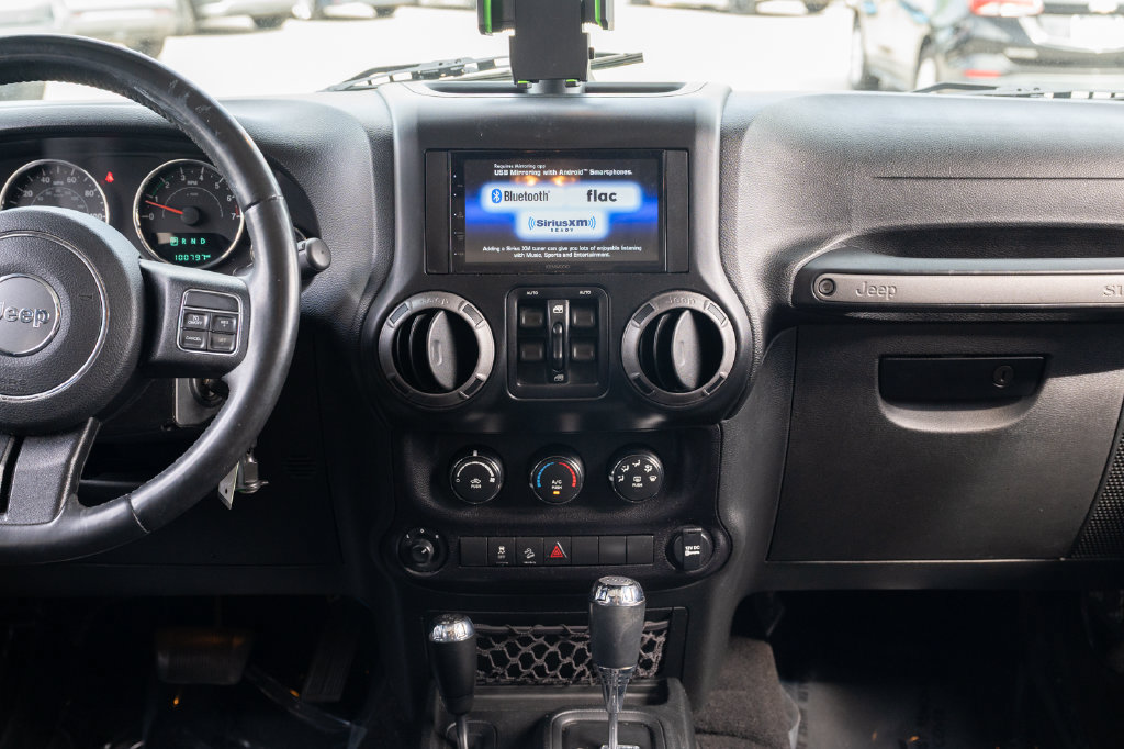 Used 2017 Jeep Wrangler Unlimited Sport w/ Quick Order Package 24S AWD/4WD image 26