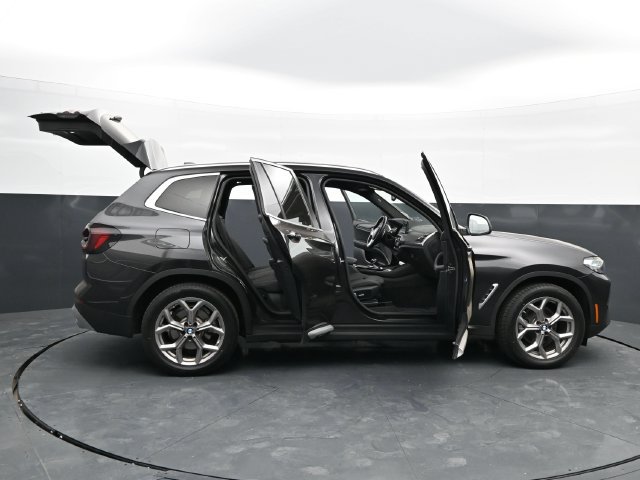 Certified 2023 BMW X3 xDrive30i w/ Convenience Package w/ZPA AWD/4WD image 31
