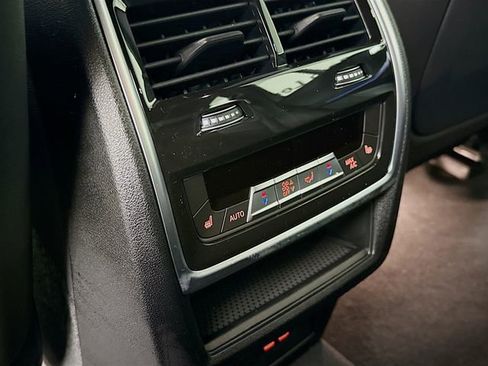 New 2026 BMW X5 xDrive50e w/ M Sport Package image 27