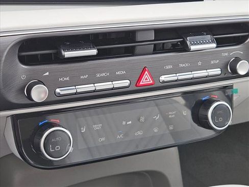 New 2026 Hyundai Palisade FWD Hybrid image 13