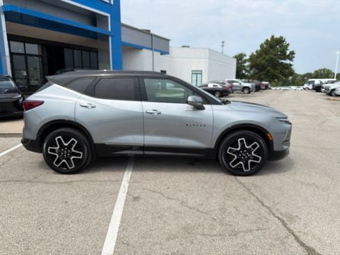 Used 2026 Chevrolet Blazer RS w/ Driver Confidence II Package AWD/4WD image 2