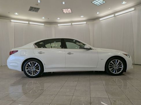 Used 2018 INFINITI Q50 Luxe w/ Sensory Package (Luxe) image 11