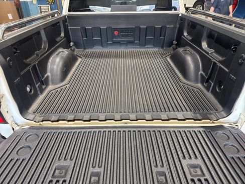 Used 2015 GMC Sierra 1500 SLT image 15