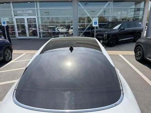 Certified 2024 Kia K5 GT w/ GT1 Package image 6