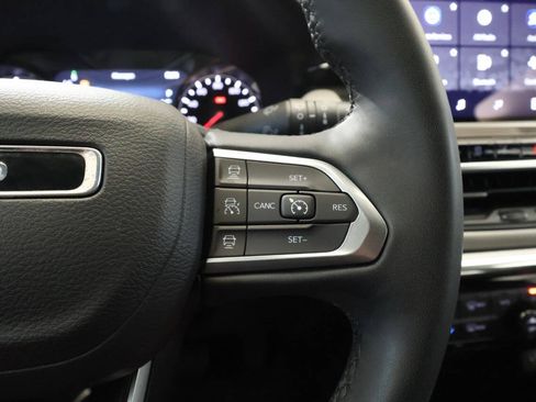 Used 2024 Jeep Compass Limited AWD/4WD image 26