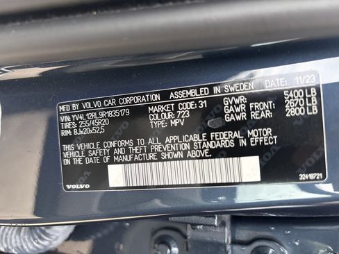 Used 2024 Volvo XC60 B5 Plus w/ Protection Package Premier AWD/4WD image 34