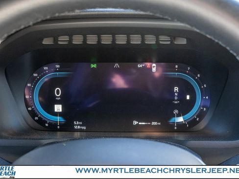 Used 2023 Volvo XC90 B6 Plus image 26