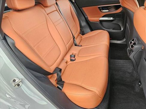 Certified 2025 Mercedes-Benz GLC 300 image 19