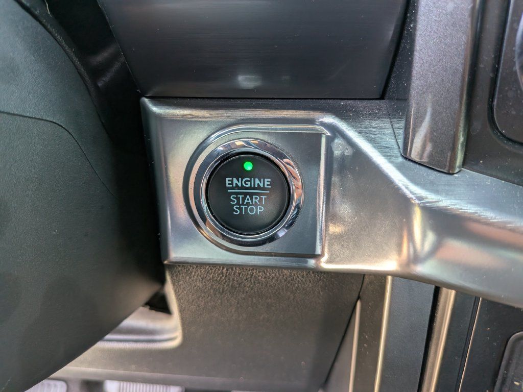 Used 2023 Ford F150 Lariat AWD/4WD image 30