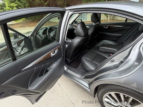 Used 2018 INFINITI Q50 Luxe w/ Sensory Package (Luxe) AWD/4WD image 12