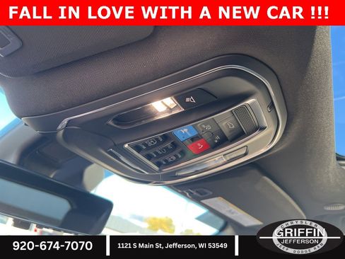 New 2025 Jeep Grand Cherokee Limited w/ Luxury Tech Group II image 26