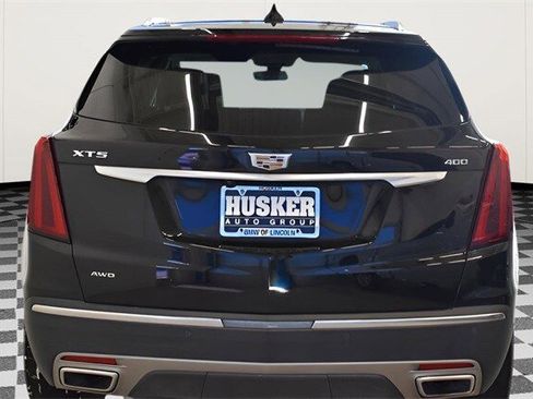 Used 2021 Cadillac XT5 Premium Luxury image 11