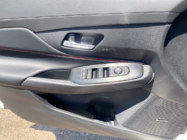 New 2026 Nissan Sentra SR w/ SR Premium Package FWD image 13